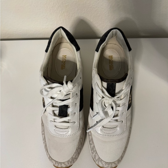Michael Kors Women's White and Black Sneakers - Picture 6 of 6